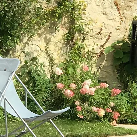 Gites Louis De Vauclerc Guest house